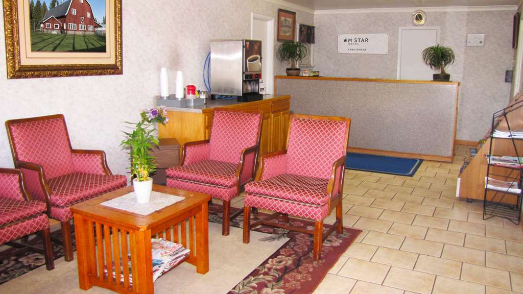 The Budget Inn Palatino Bridge Interior photo